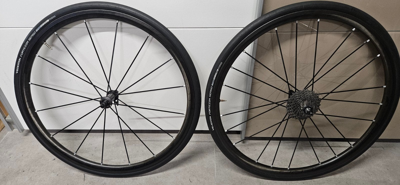 Fulcrum racing zero carbon velgrem in zgan staat, Fietsen en Brommers, Ophalen of Verzenden, Zo goed als nieuw, Fulcrum, Carbon