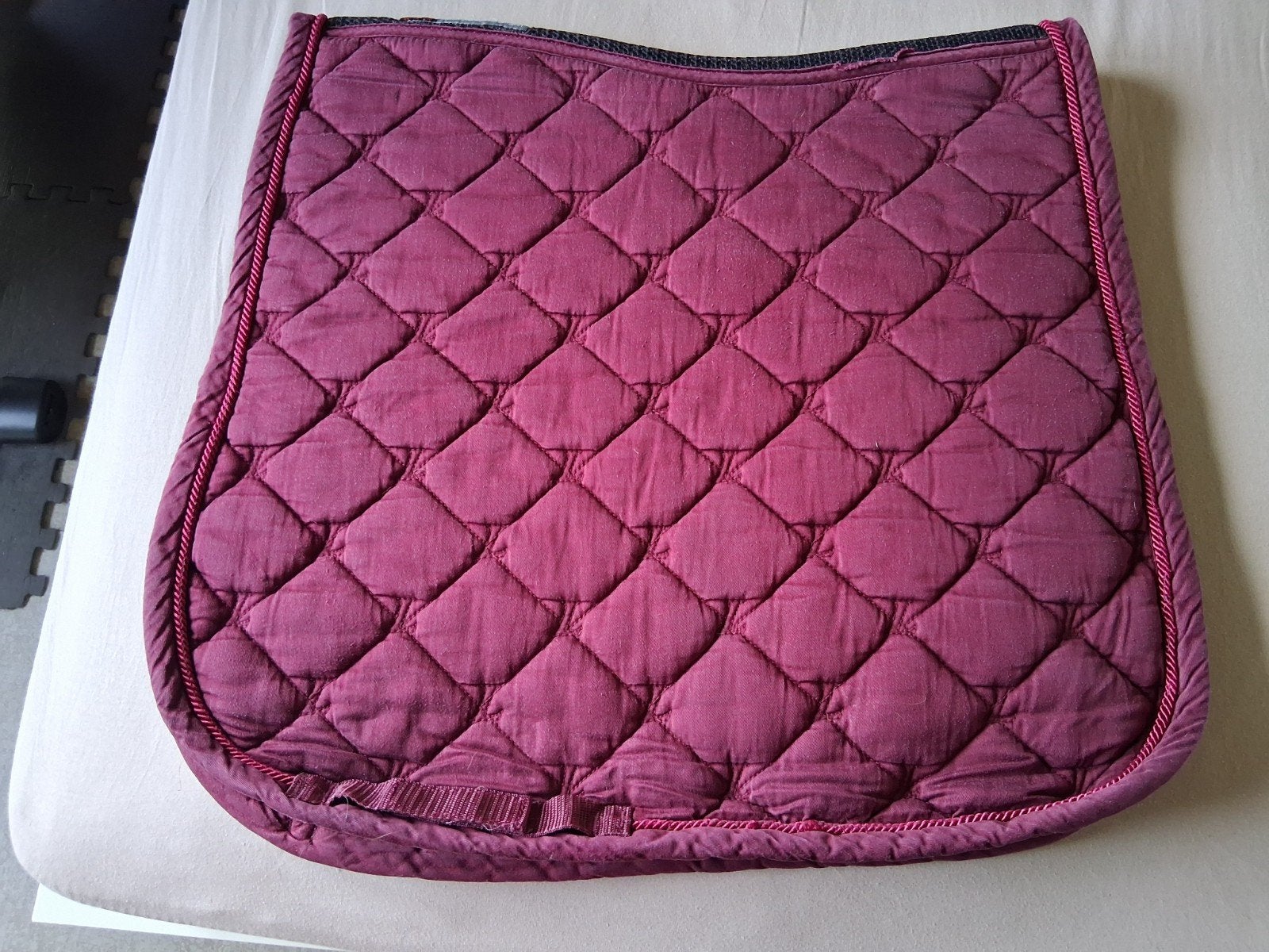 dressurdekje lamicell bordeaux, Full (L), Ophalen of Verzenden, Gebruikt, Dressuurdekje