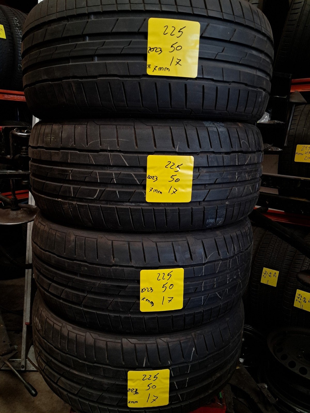 Démo estivale 225/50/17 225/50r17 225/50r17, Enlèvement