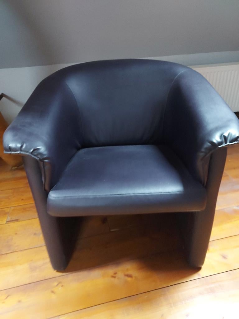 2 zeteltjes in leder, Huis en Inrichting, Zetels | Zetels, Ophalen, Eenpersoons, Minder dan 75 cm, Leer