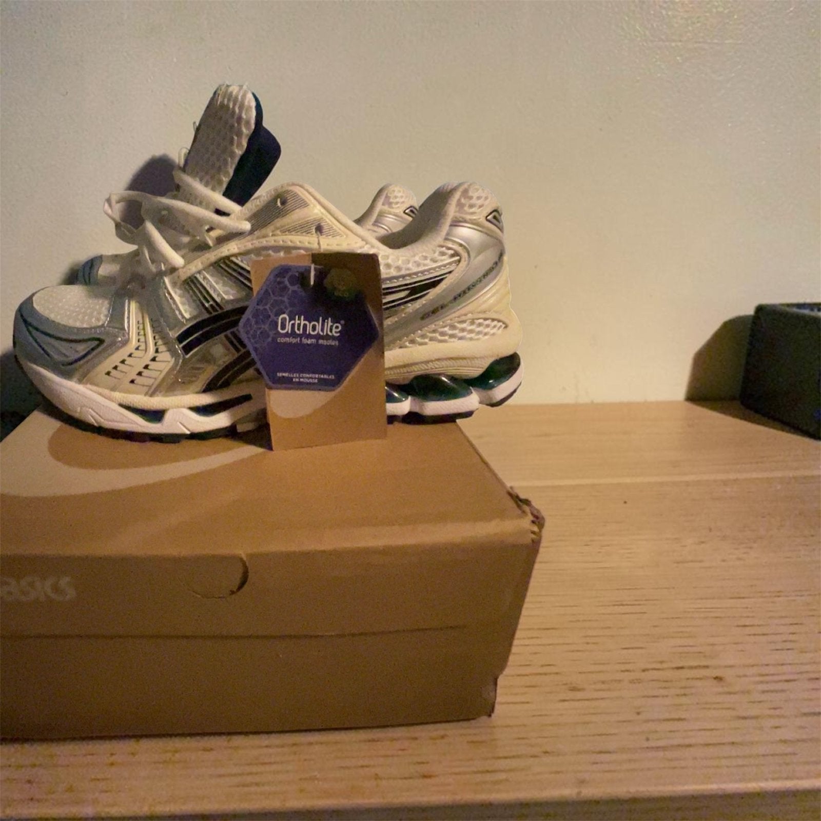 Asics kayano 14 midnight white, Enlèvement, Comme neuf