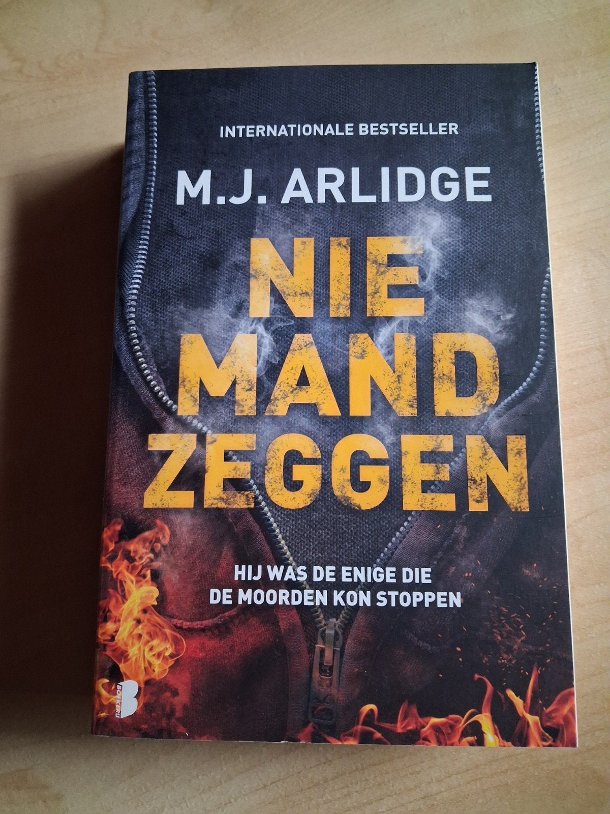 Niemand zeggen, Ophalen, Nieuw, M.J. Arlidge