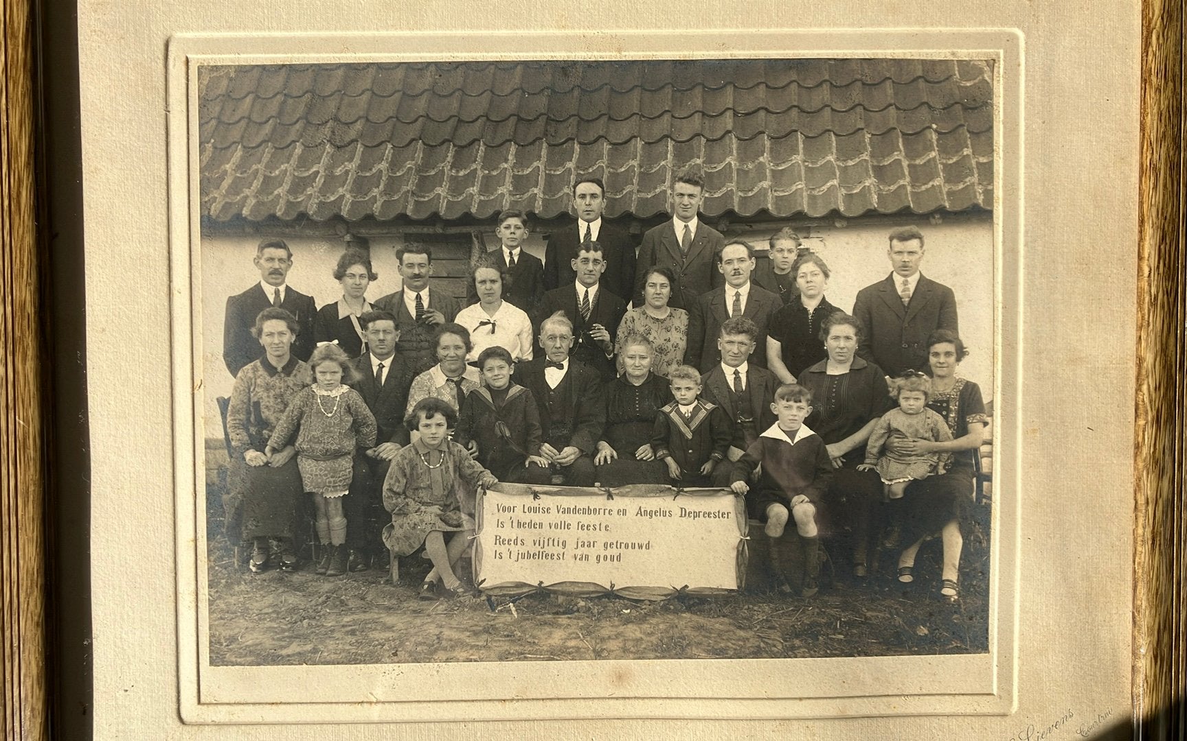 Honderd jaar oude familiefoto 1926 : Vandeborre /Depreester, Ophalen of Verzenden