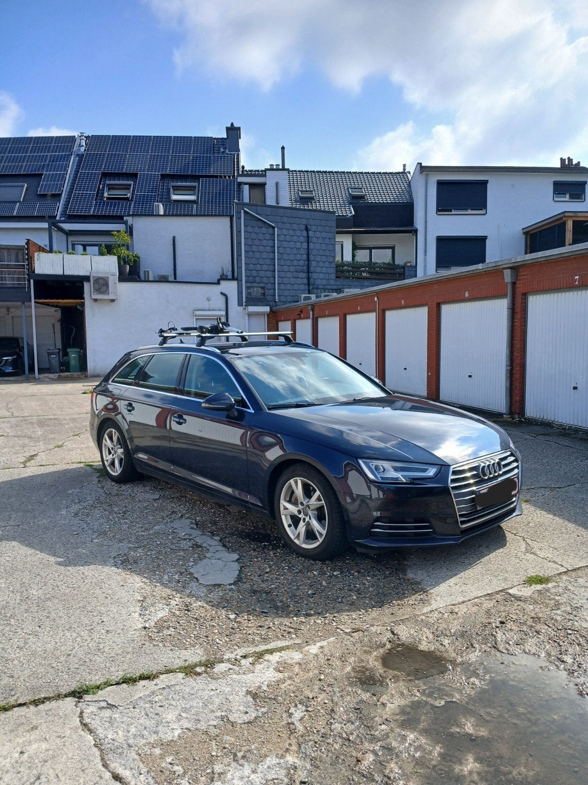 Audi A4 b9 Avant -- 2.0TDI -- 190PK, Voorwielaandrijving, Stof, Euro 6, 4 cilinders