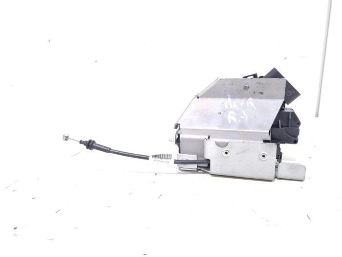 Mécanique de verrouillage portière arrière camionnette d', -, 3 mois de garantie, -, -