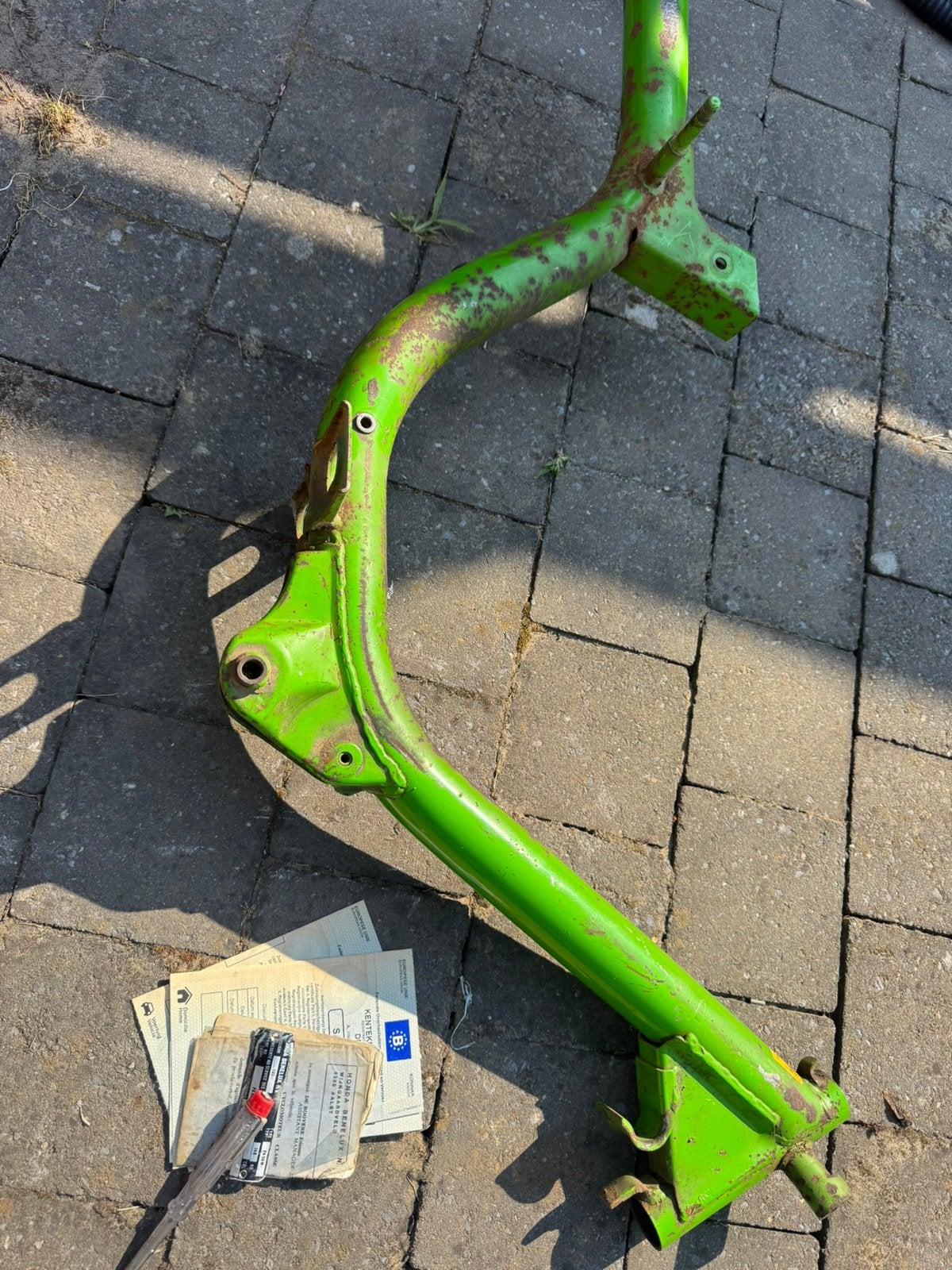 Frame met papieren deel1&2 en gva, Fietsen en Brommers, Ophalen, Frame