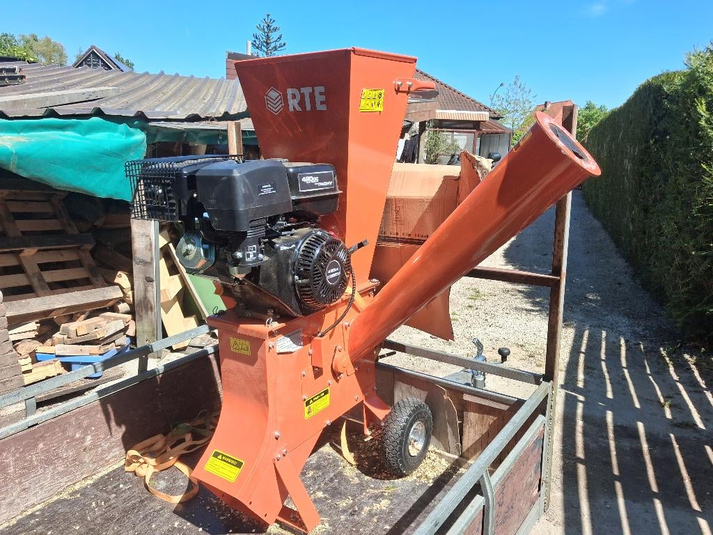 Hakselaar voor takken tot diameter 9cm, Tuin en Terras, Ophalen, Nieuw, Benzine, Met opvangzak