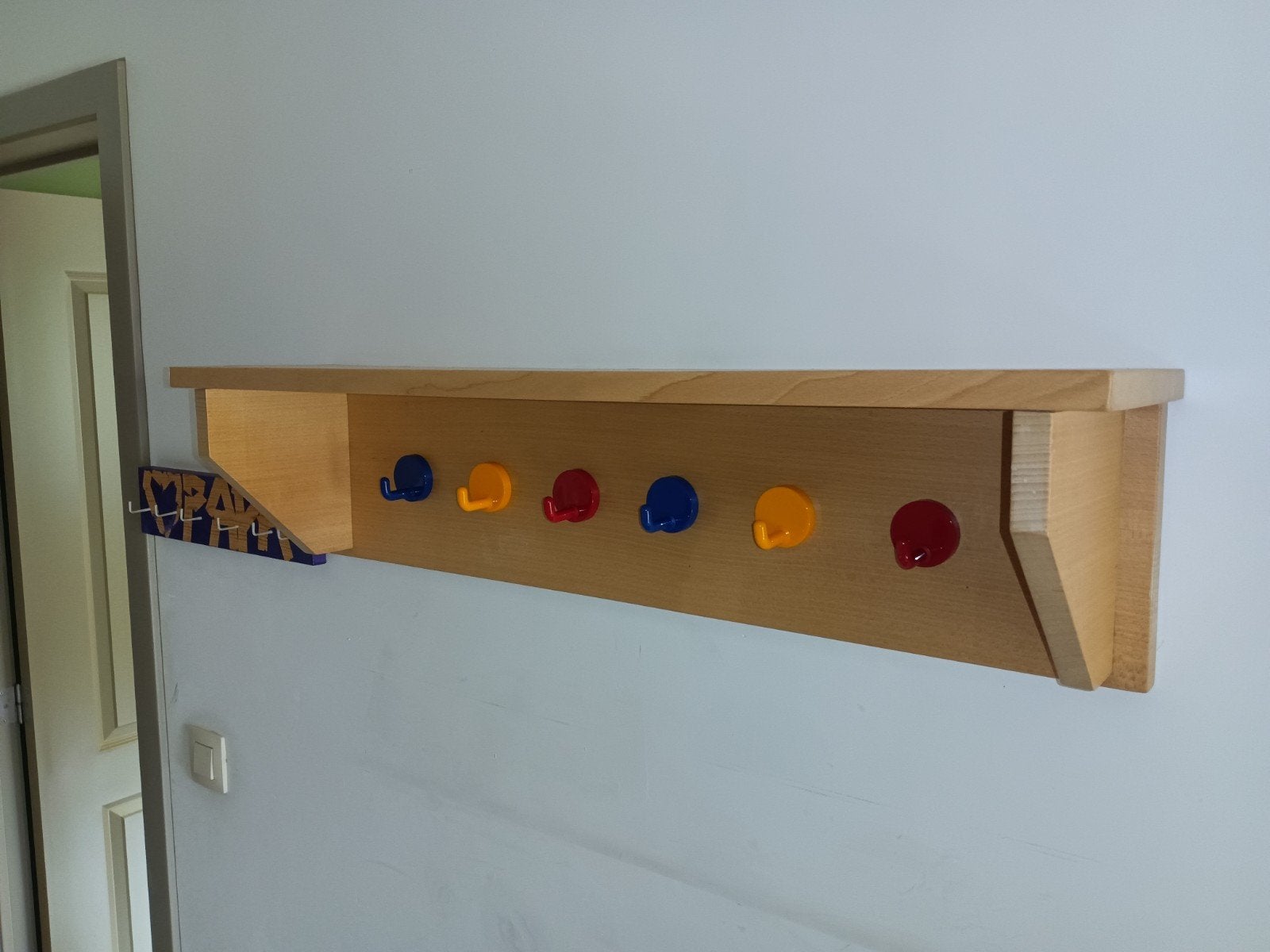 Wandkapstok. Beuk. 6 haken., Ophalen, Gebruikt, Hout, Wandkapstok