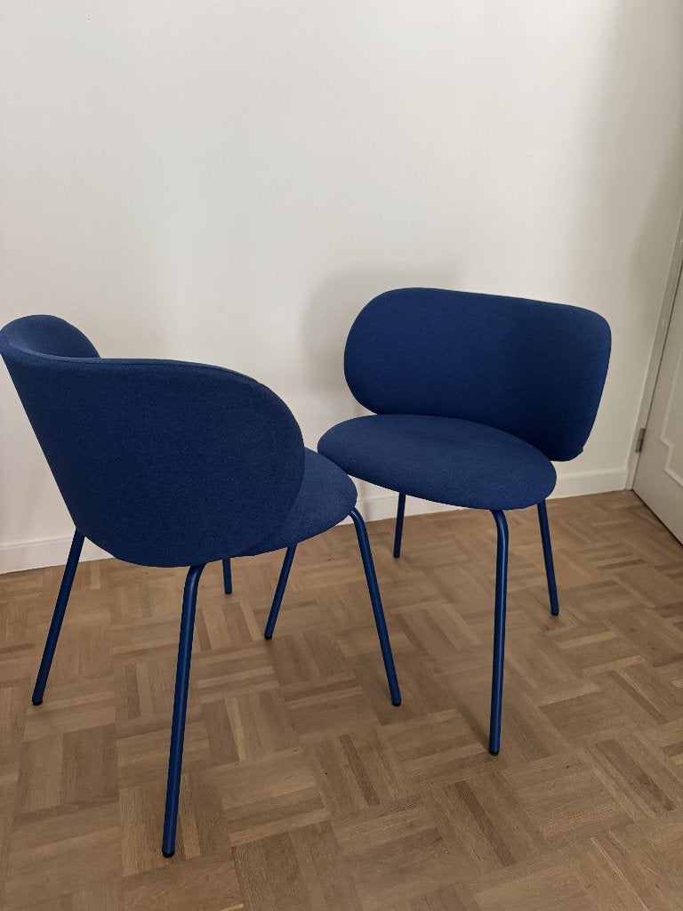 2x IKEA KRYLBO stoel – Tonerud blauw – zeer goede staat, Ophalen, Zo goed als nieuw, Blauw, Twee