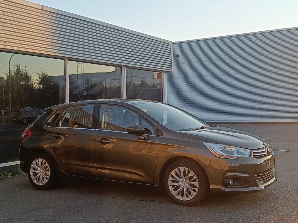 Citroën C4, Auto's, Voorwielaandrijving, Stof, 4 cilinders, Bruin