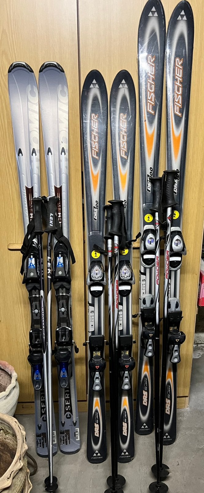 3x set de skis Atomic of Fischer à 20€/set ou 50€ pour tout, 160 à 180 cm, Skis, Enlèvement, Utilisé