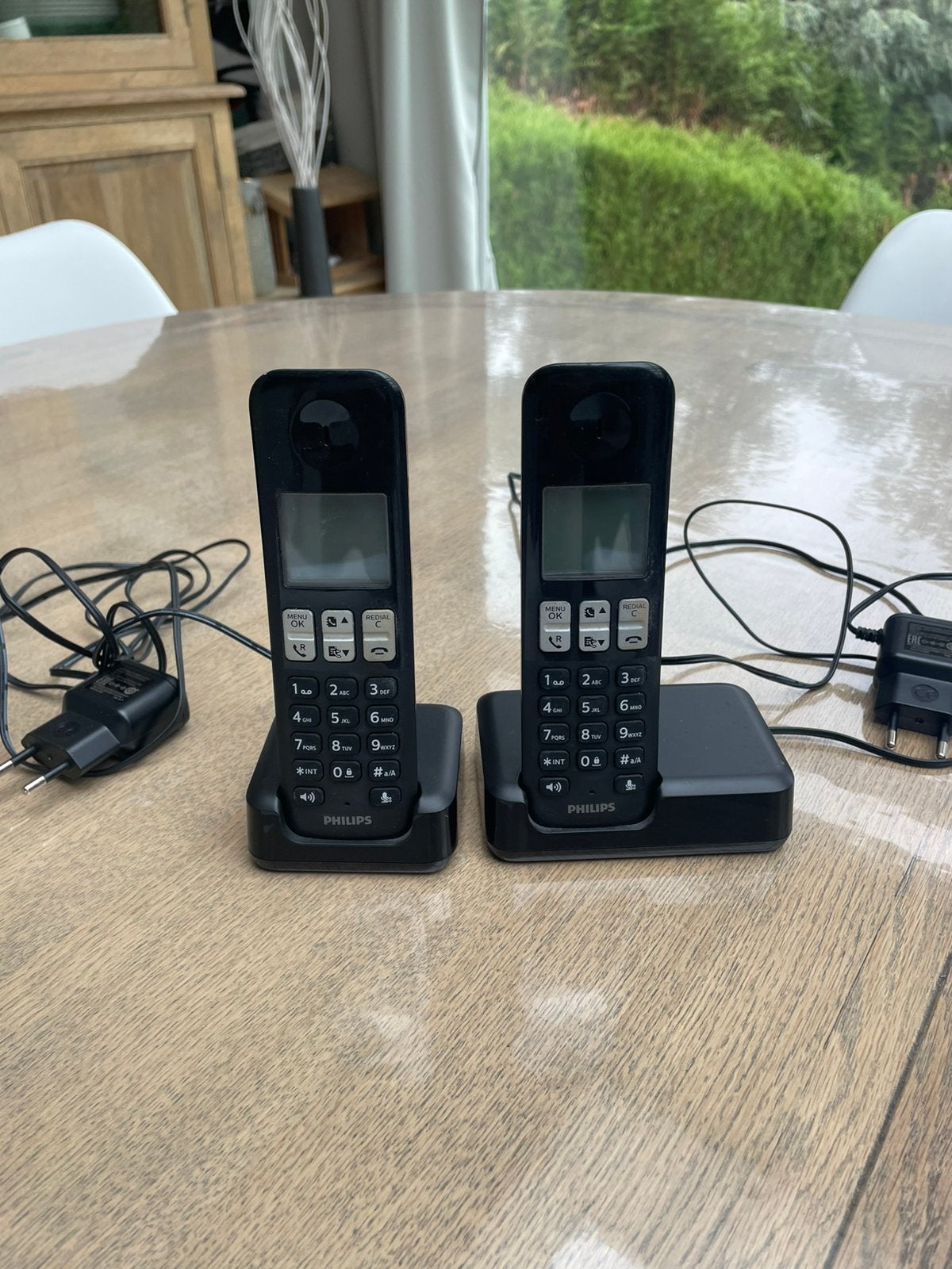 2 téléphones sans fil Philips noirs, Enlèvement, Comme neuf