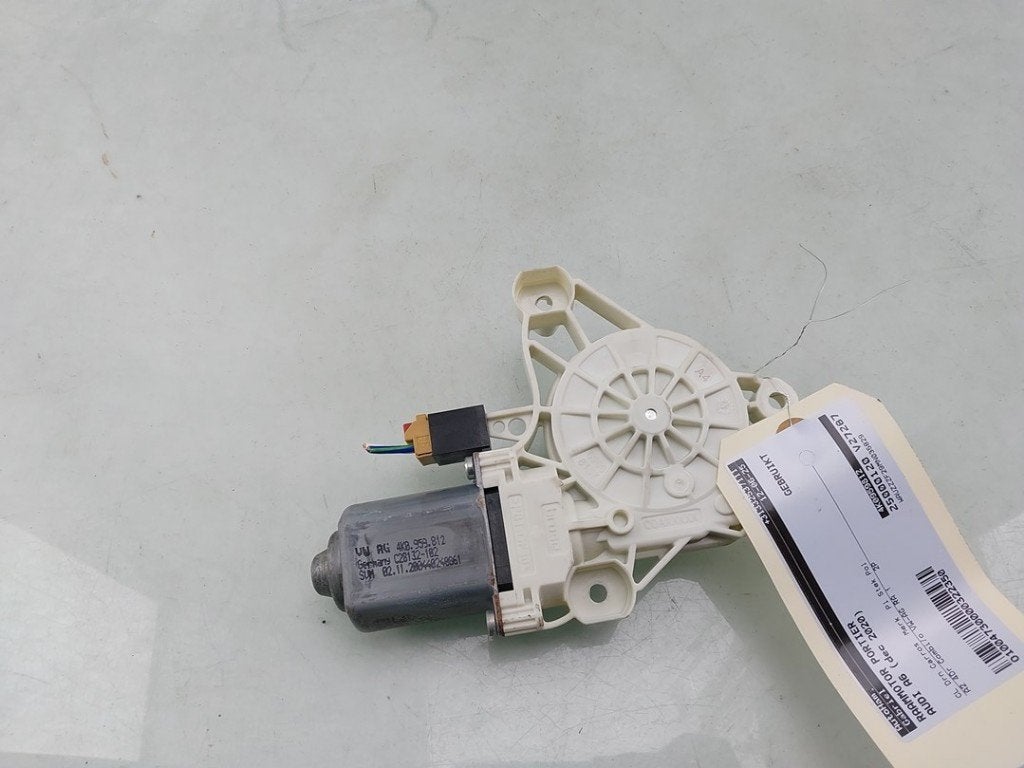MOTEUR LEVE VITRE ELECTRIQUE A6 Avant (C8) (|4K0959812|), Utilisé, Audi