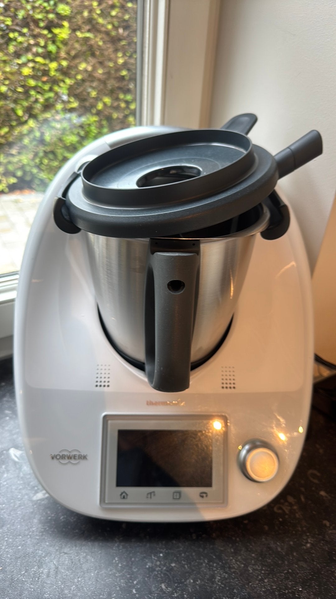 Thermomix TM5 met extra beker en accessoires, Elektronische apparatuur, 3 snelheden of meer, Ophalen of Verzenden, Zo goed als nieuw