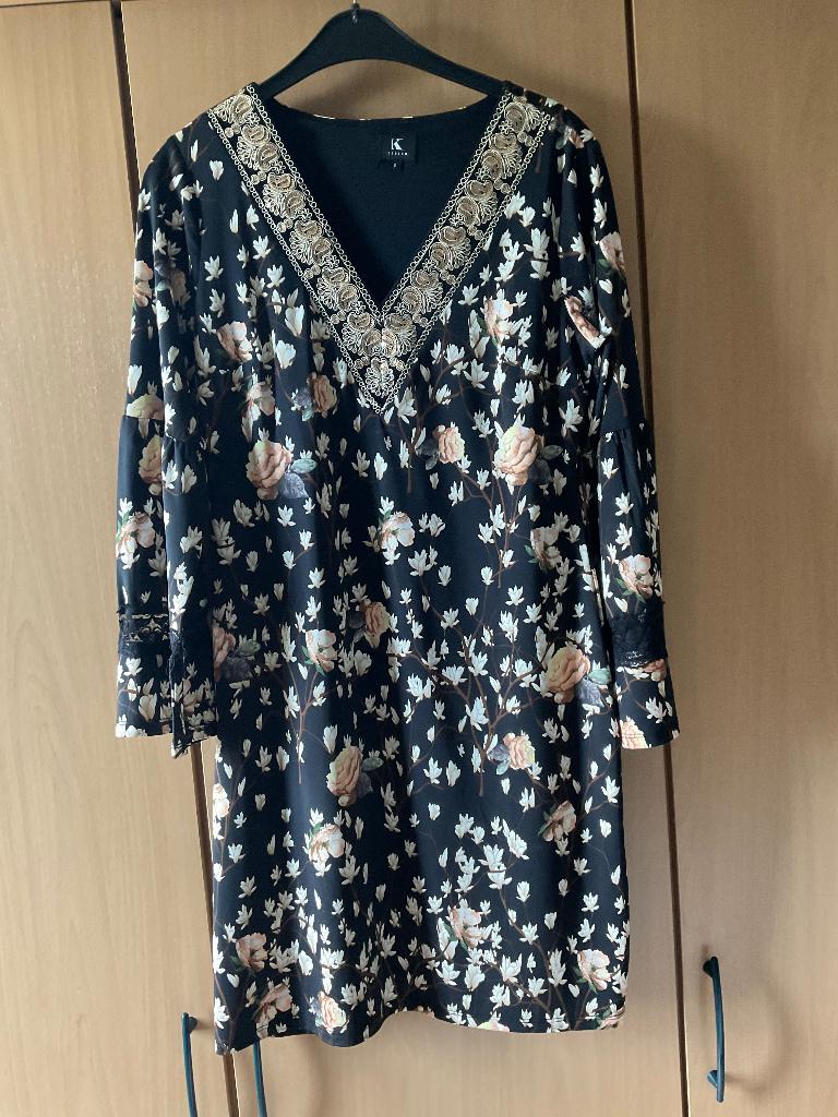 Kleed k-design, Kleding | Dames, Jurken, K-design, Bruin, Ophalen of Verzenden, Zo goed als nieuw
