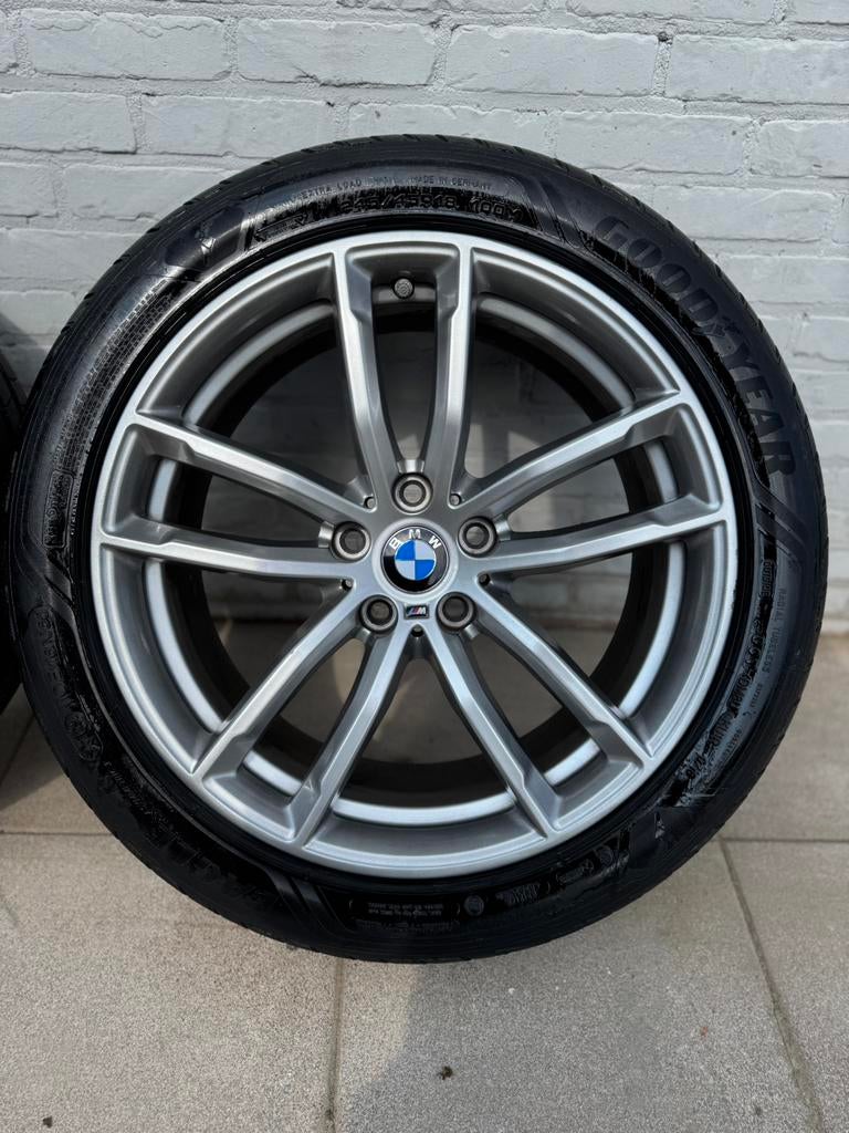 4x ORIGINELE BMW STYLE 662M VELGEN MET BANDEN, Ophalen, Band(en)