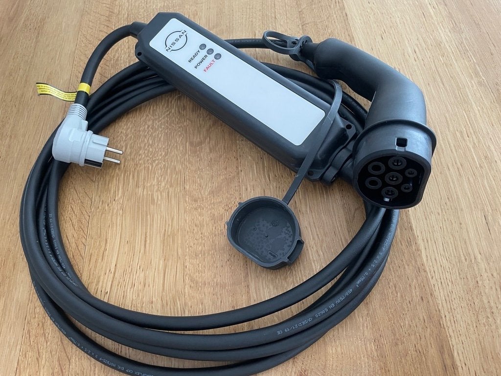 Nieuwe originele Nissan EV PHEV mobiele lader - thuis - reis, Ophalen of Verzenden