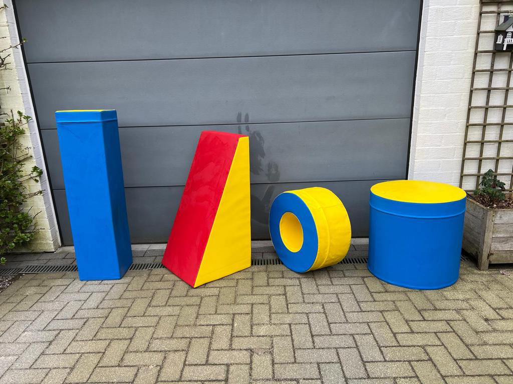 Speelset foam, Enfants & Bébés, Jouets | Extérieur | Coussins gonflables, Enlèvement, Comme neuf