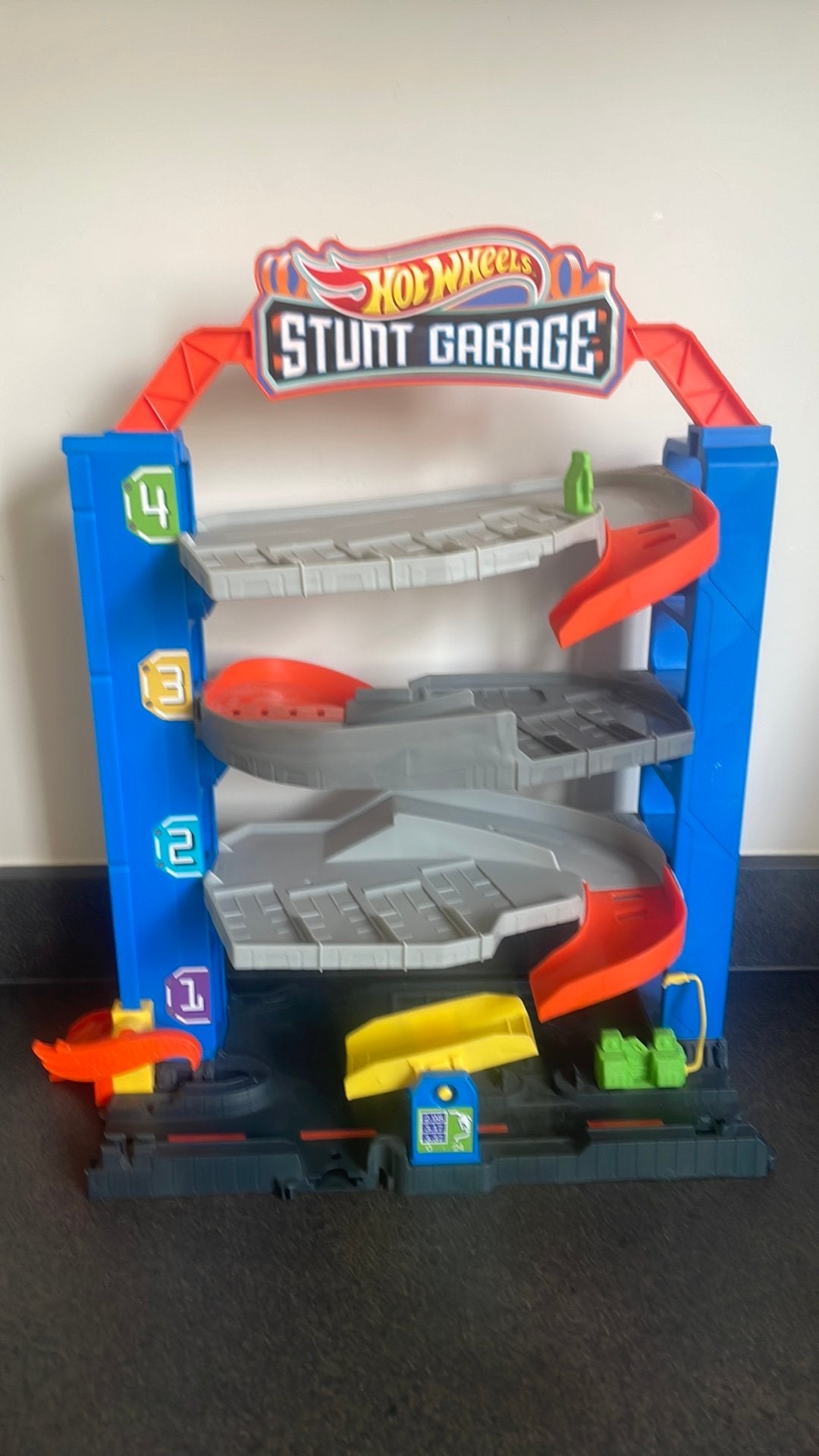 Stuntgarage hotwheels, Ophalen, Zo goed als nieuw, Hot Wheels
