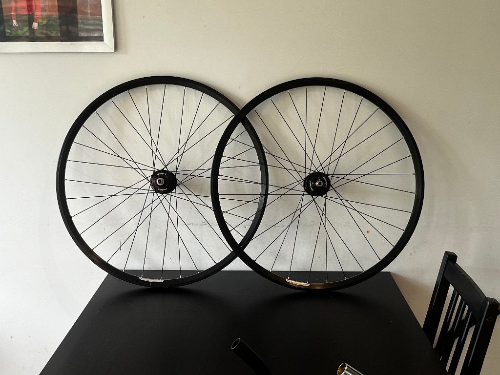 FIXIE GRANCOMPE 2 WIELEN, Fietsen en Brommers, GRANCOMPE, Zo goed als nieuw, Ophalen, Wiel