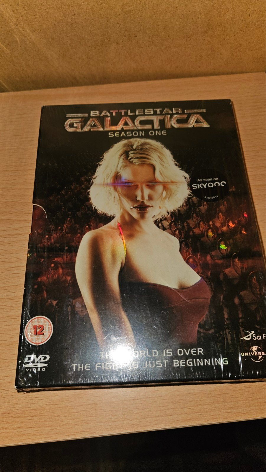 Battlestar Galactica Season One, Enlèvement