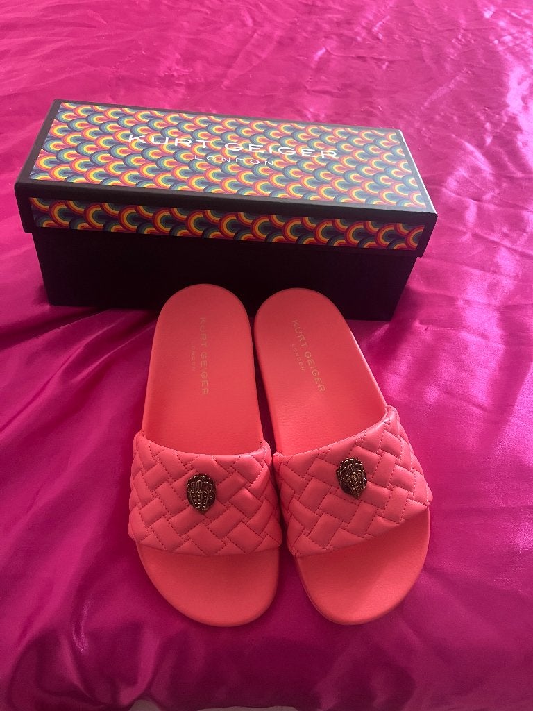 prachtige, nieuwe slippers Kurt Geiger 38, Neuf, Kurt geiger, Enlèvement ou Envoi, Rose
