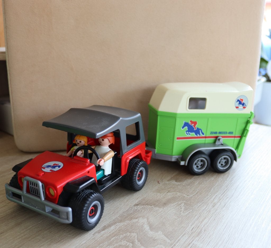 Playmobil - Voiture rouge + van vert, Enlèvement