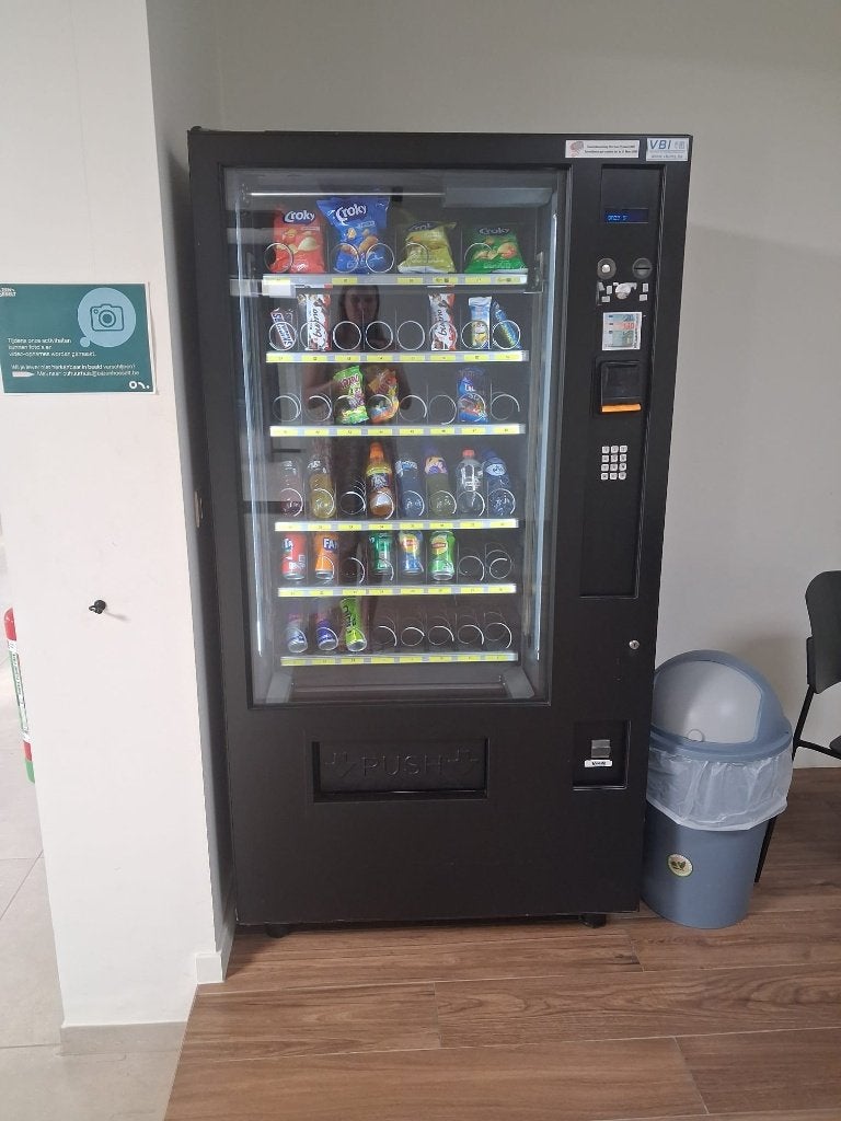 Vendo G snack 8 GEKOELD, Ophalen, Zo goed als nieuw