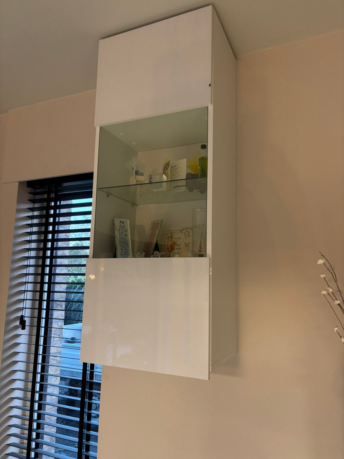 2 hangkasten wit, Ophalen, Met klep(pen), 100 tot 150 cm, Zo goed als nieuw