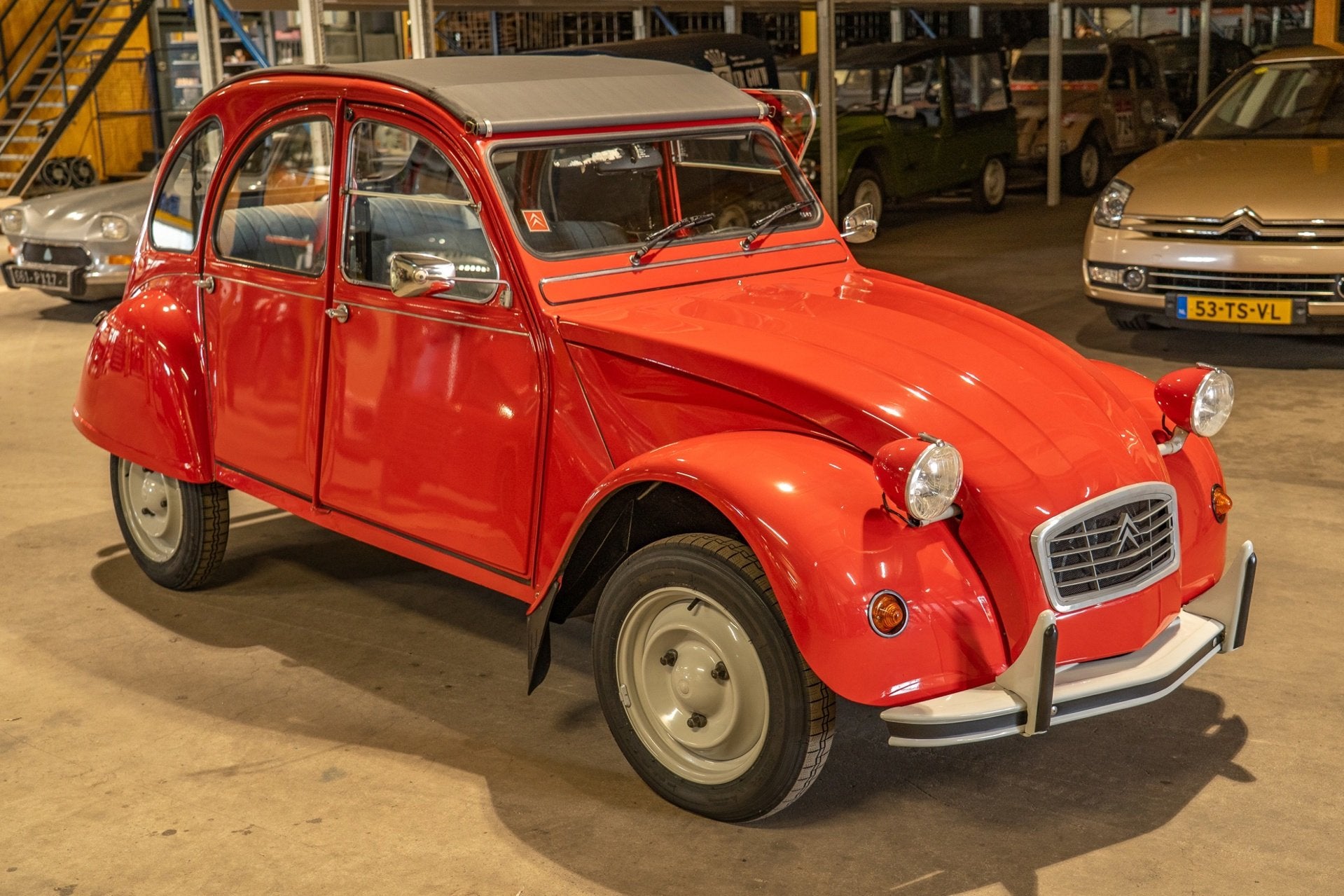 Citroën 2CV Spécial, Rouge, Achat, 4 portes, Citroën