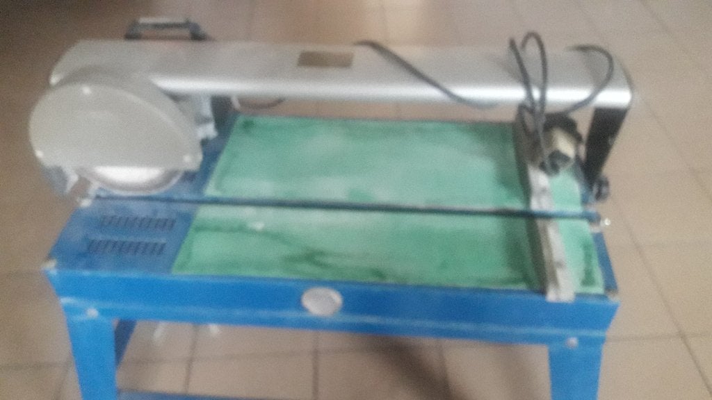 gereedschap, Doe-het-zelf en Bouw, Ophalen, Gebruikt, 700 tot 1000 watt