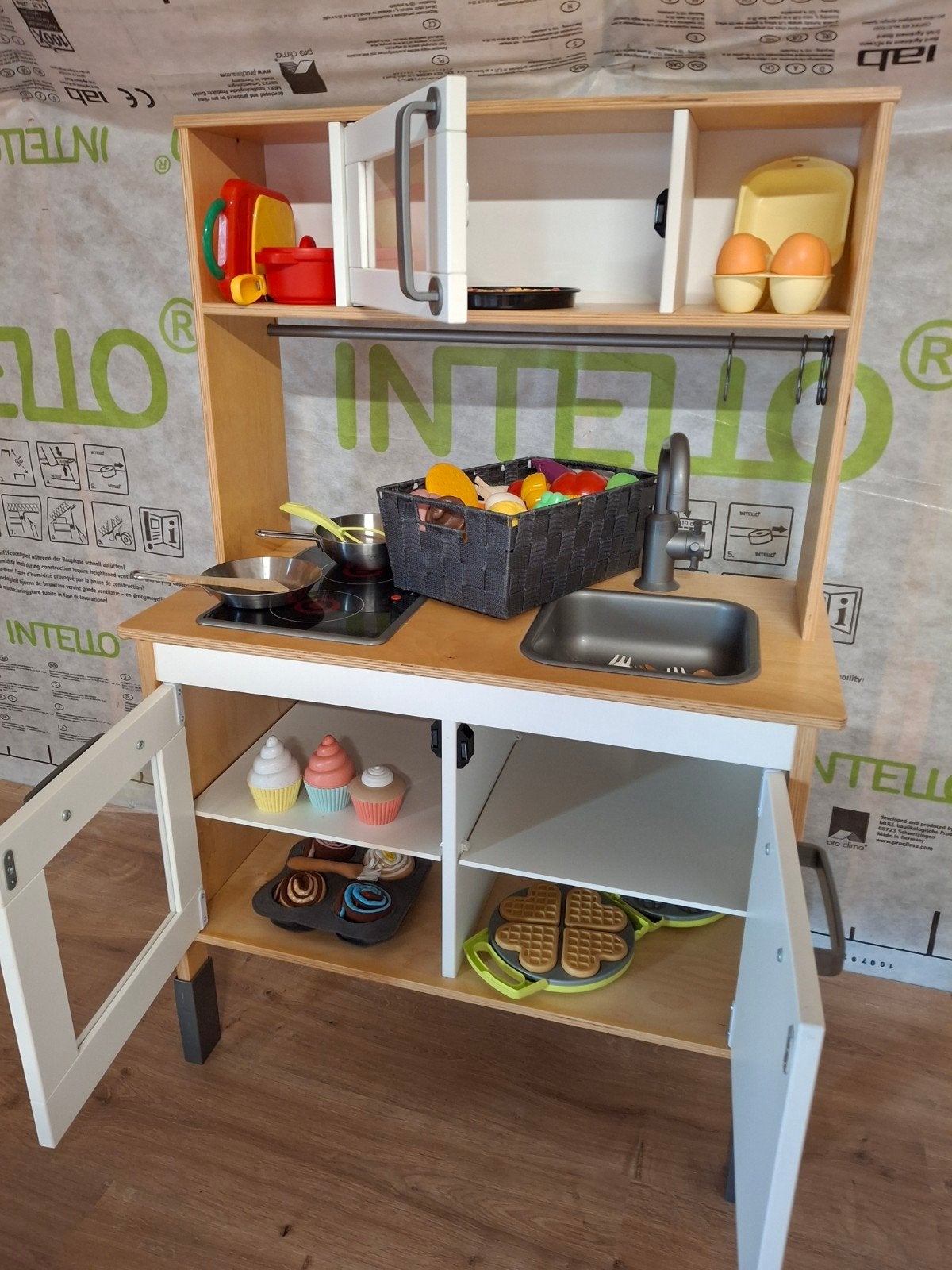 Keukentje, Enlèvement
