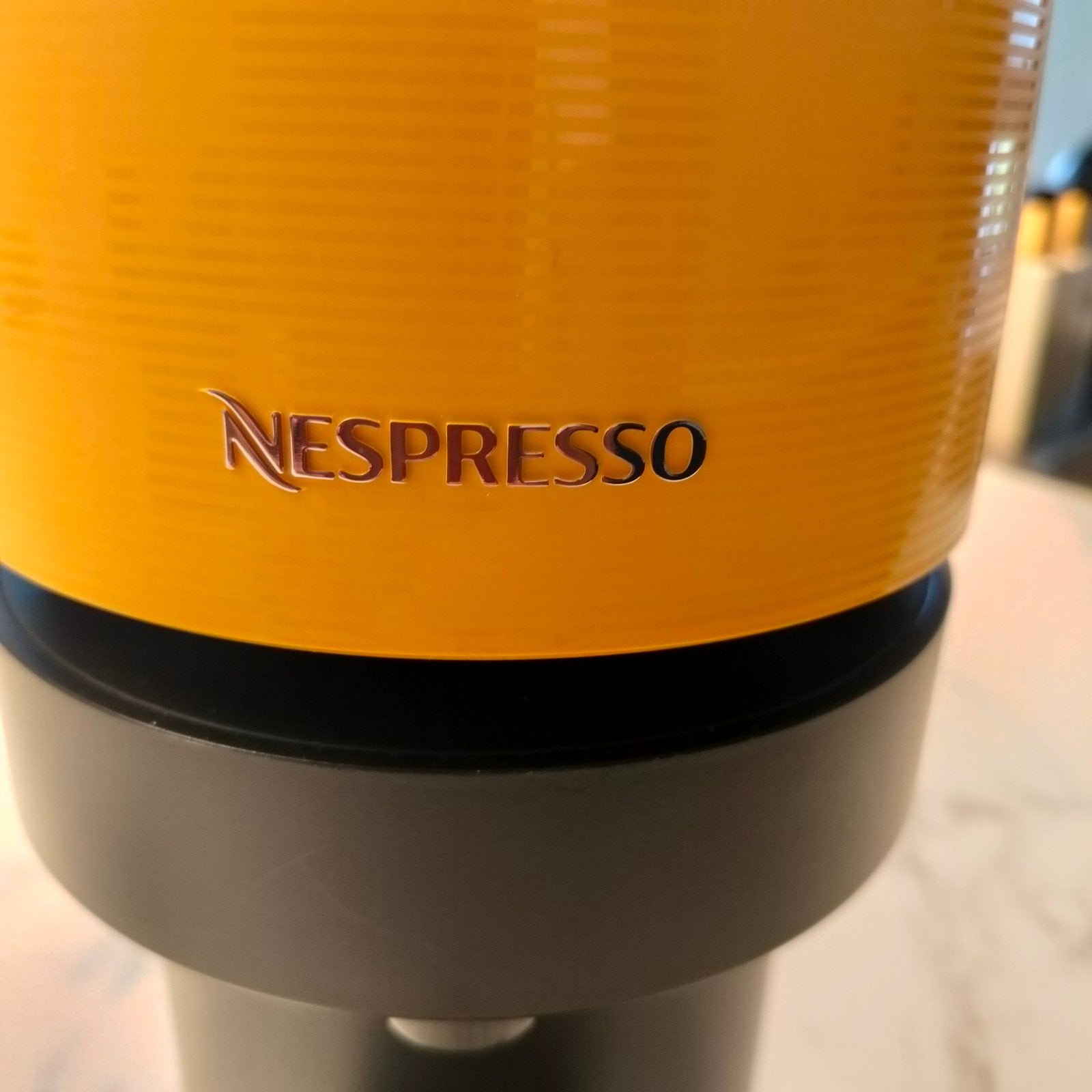 Nespresso koffiemachine, Enlèvement