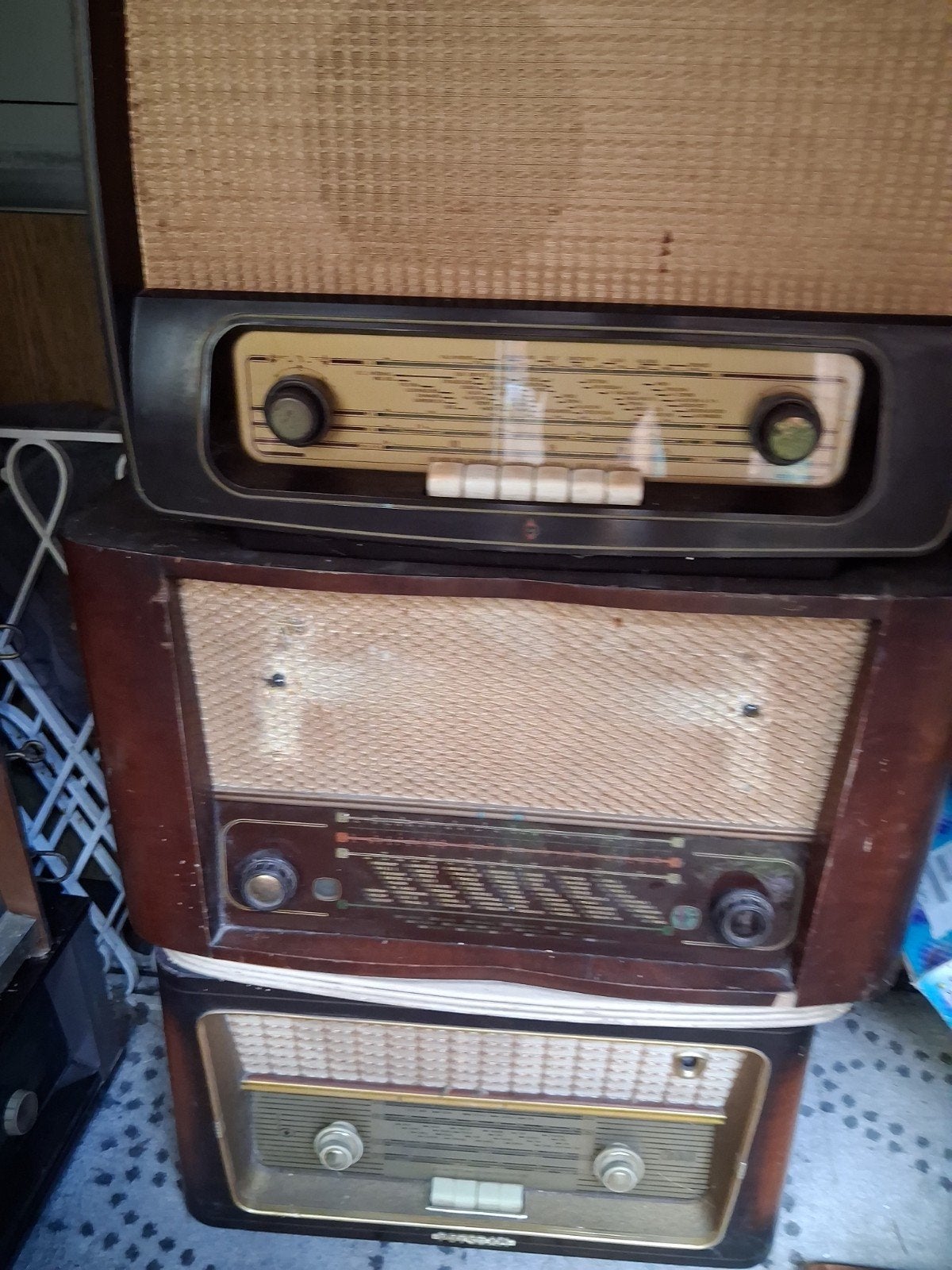 retro Radio's 5 stuks, Antiquités & Art, Enlèvement ou Envoi