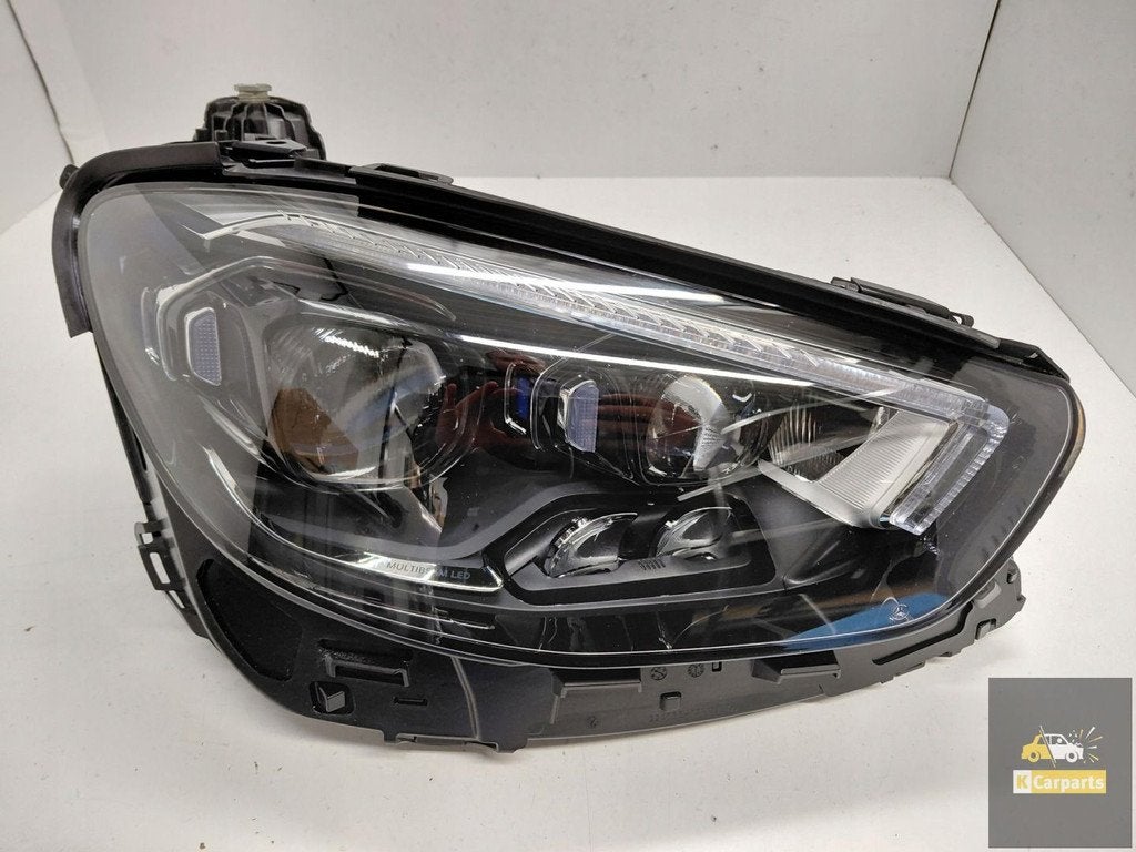 A2139060210, Mercedes Classe E W213 Phare avant droit (grand, Mercedes-Benz AG, Mercedes-Benz, Utilisé, Mercedesstrasse 120
70372  Stuttgart, DE