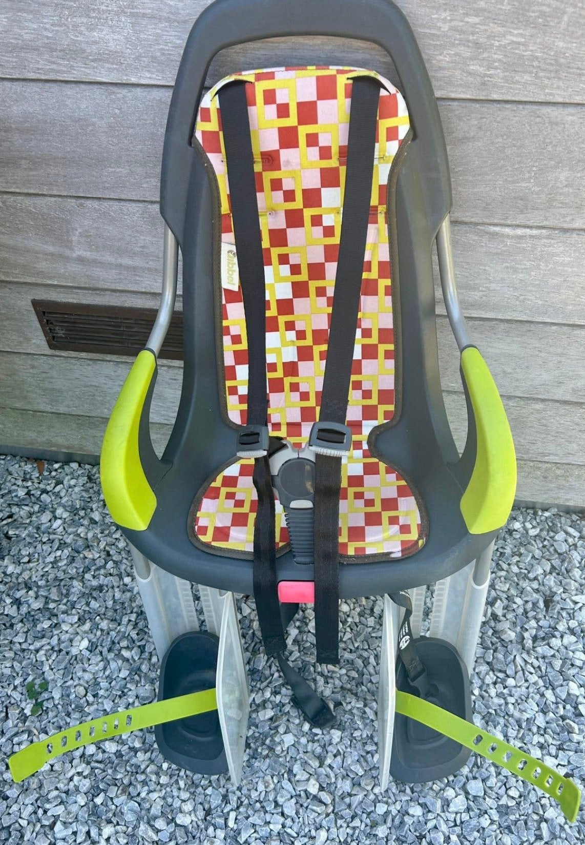 Qibbel - fietsstoel - 9 tot 15kg, Fietsen en Brommers, Ophalen, Achterzitje, 9 t/m 18 kg, Gebruikt