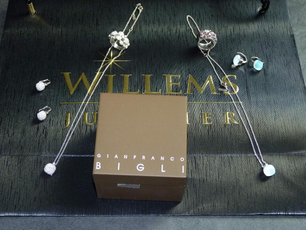 Bigli juwelen en balmain horloge, Ophalen, Zo goed als nieuw