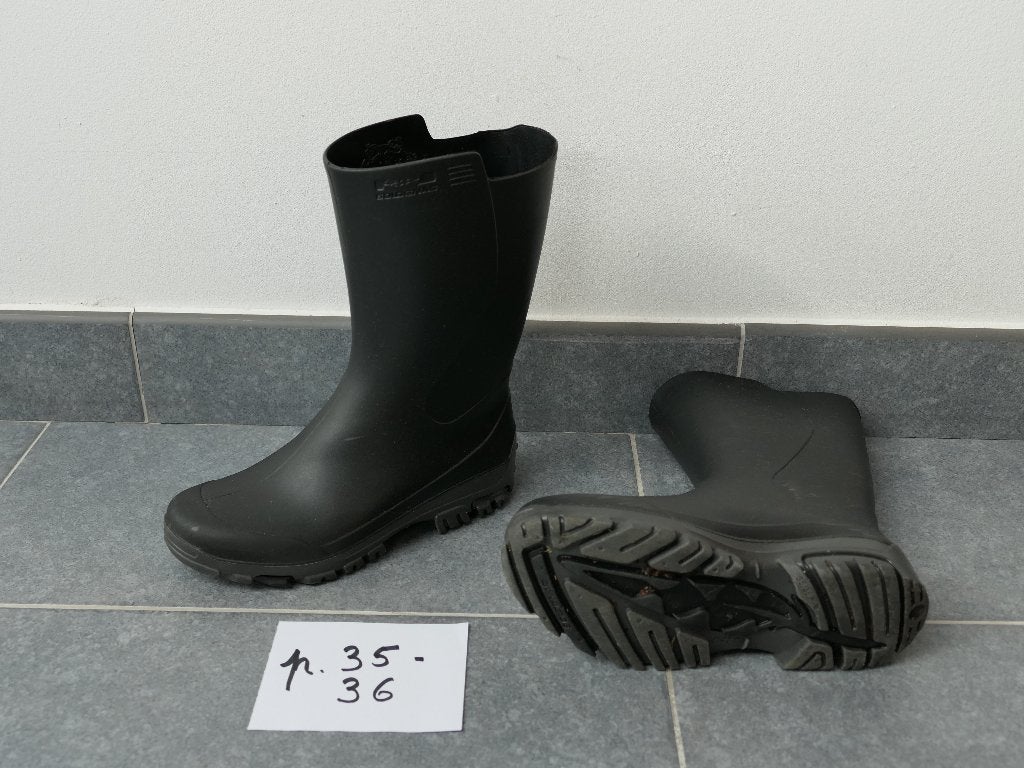 Bottes de pluie caoutchouc pour enfants, Decathlon, p. 35-36, Enfants & Bébés, Comme neuf, Bottes, Garçon ou Fille, Décathlon