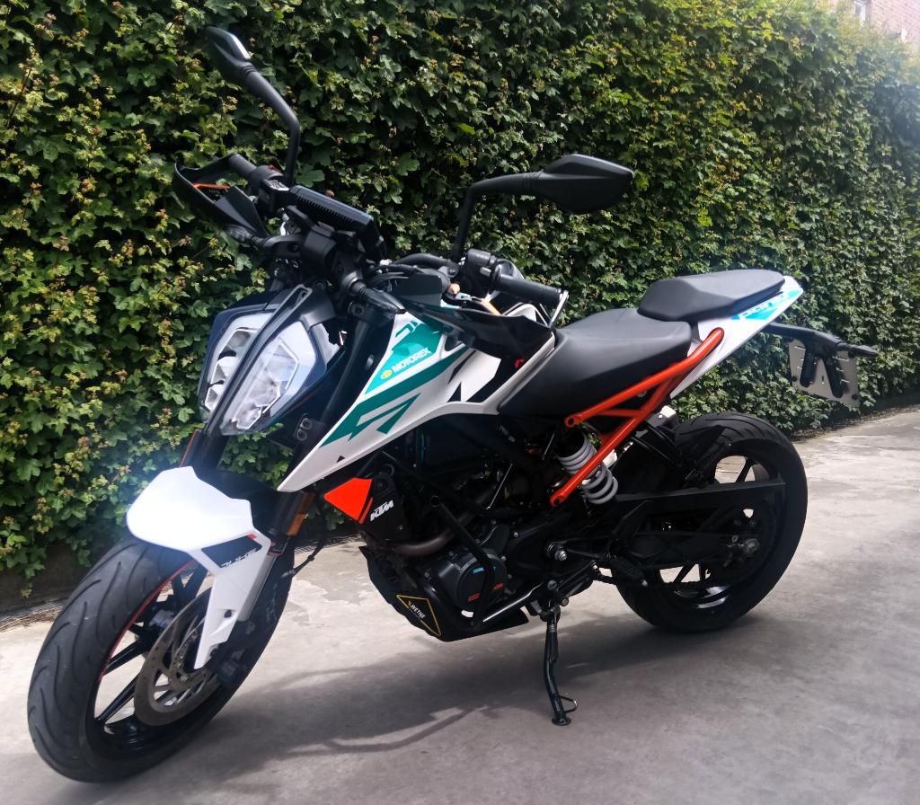 KTM Duke 125 rijbewijs A1, Motoren, Motoren | KTM, Particulier, Naked bike, 11 kW of minder, 1 cilinder, Minimaal motorrijbewijs A1
