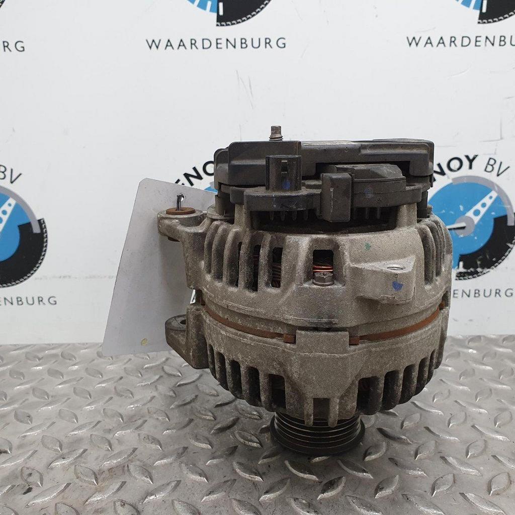 RENAULT MEGANE DYNAMO 2013, Ophalen of Verzenden, Gebruikt, Stiba lid