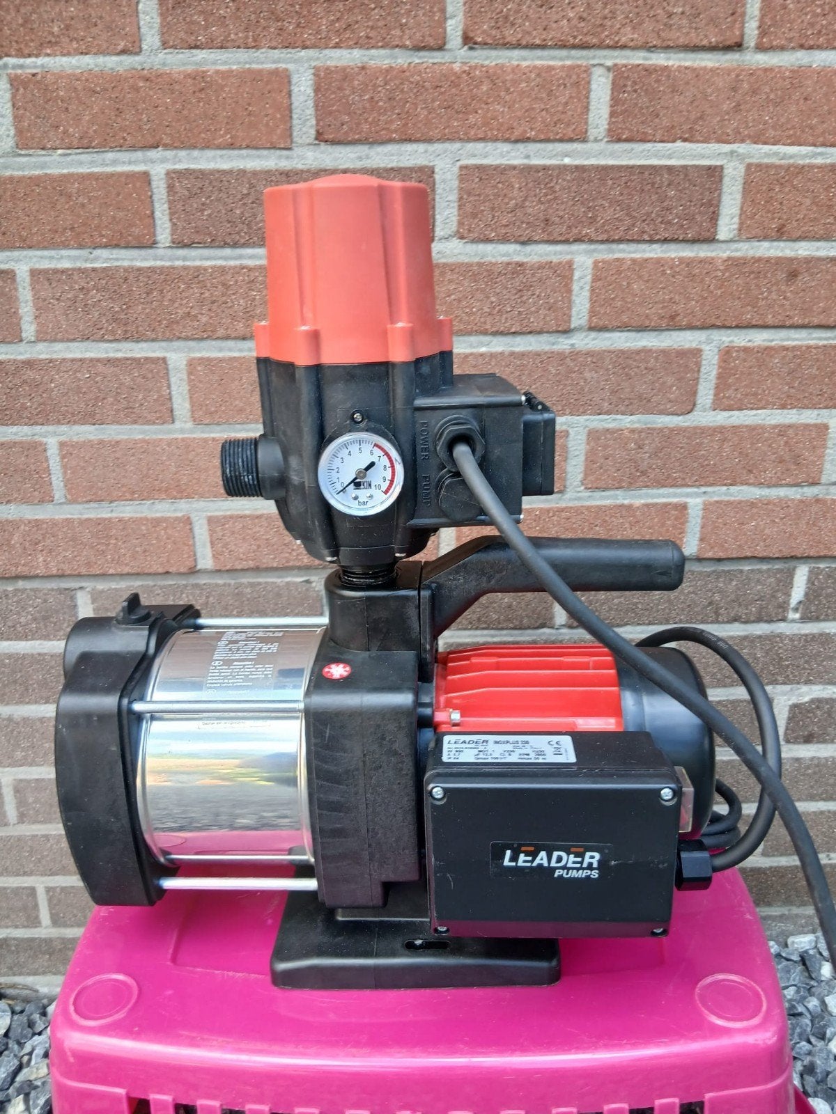 Zelfaanzuigende geruisloze pomp, Ophalen, Nieuw, Elektrisch
