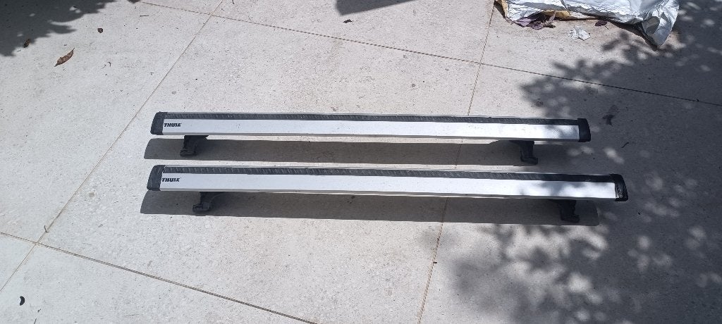Thule Aero Bars Compatibles toutes BMW avec rails intégrés, Enlèvement, Utilisé