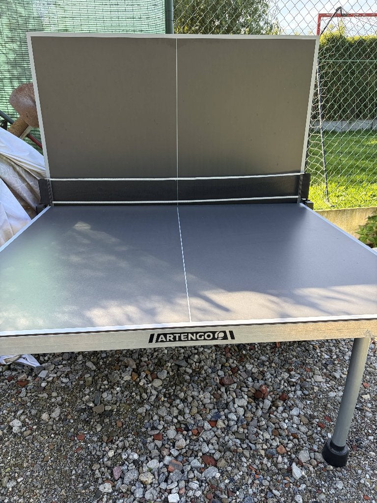 Table de ping-pong d'extérieur Artengo PPT 900, Enlèvement, Comme neuf, Table d'extérieur, Pliante