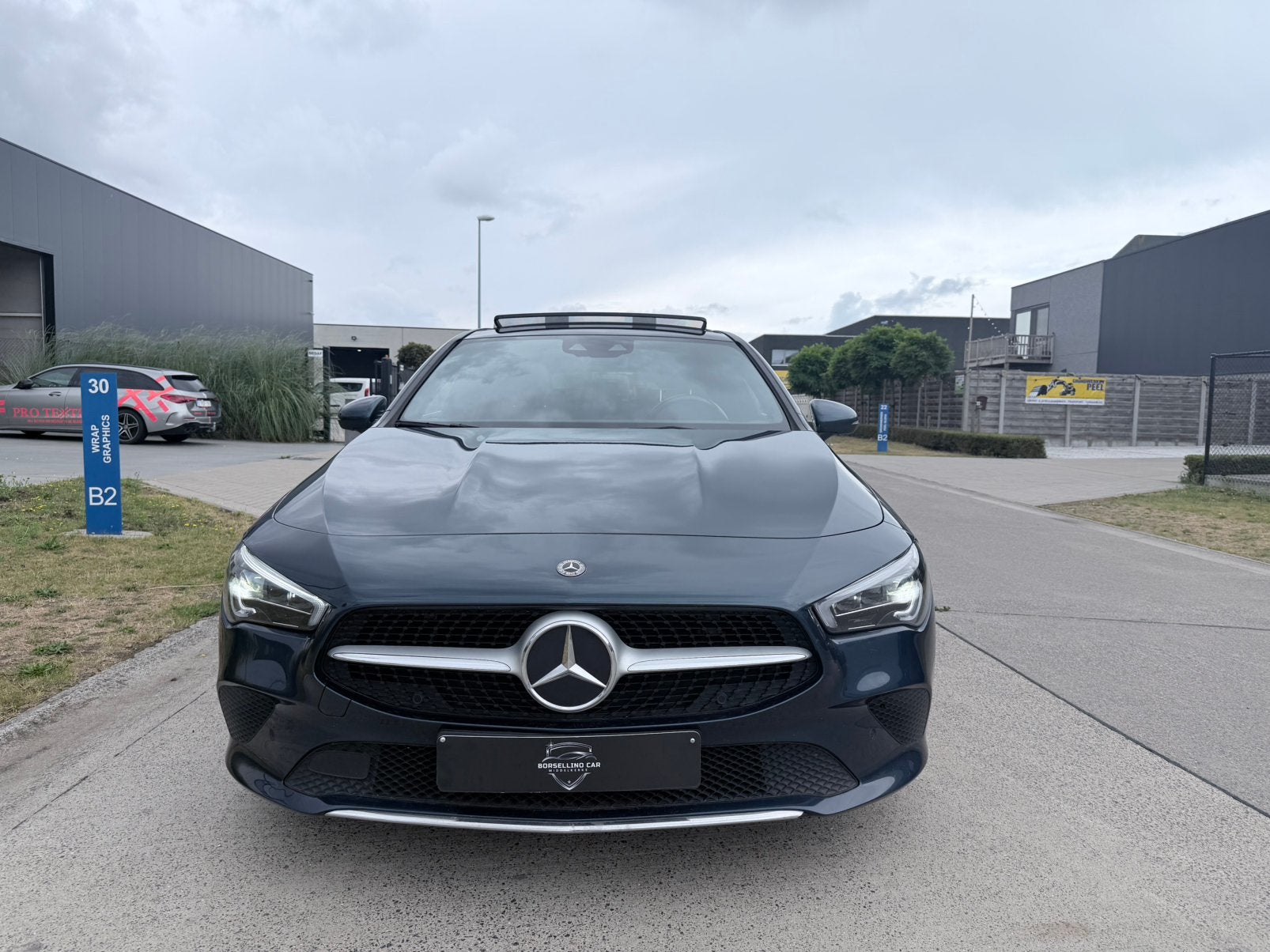 cla/essence/auto/toit ouvrant/cuir/siège électrique/attelage, Autos, Cuir, CLA, Achat, Euro 6