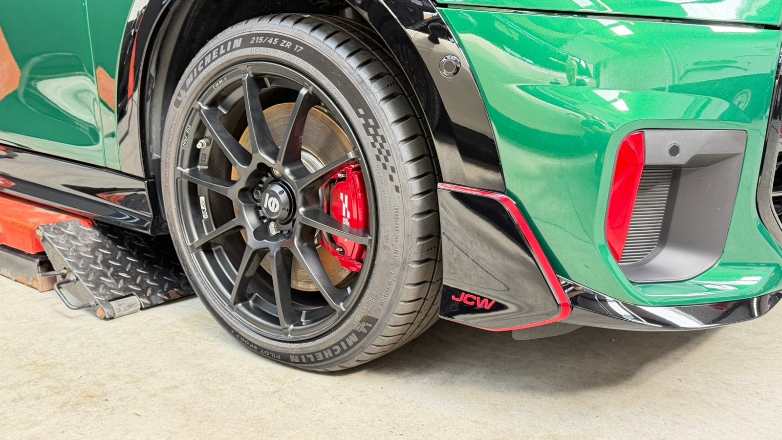 Mini Cooper F65/F66/F67 - F55/F56/F57, Autos : Pièces & Accessoires, Pneus & Jantes, Neuf, Pneus et Jantes, 215 mm, Véhicule de tourisme