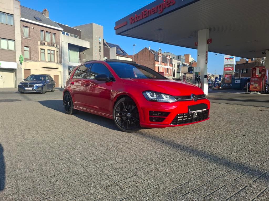 Golf 7R- DSG- Option complète- carnet d'entretien, Autos, Volkswagen, Rouge, Euro 6, Noir, 5 portes