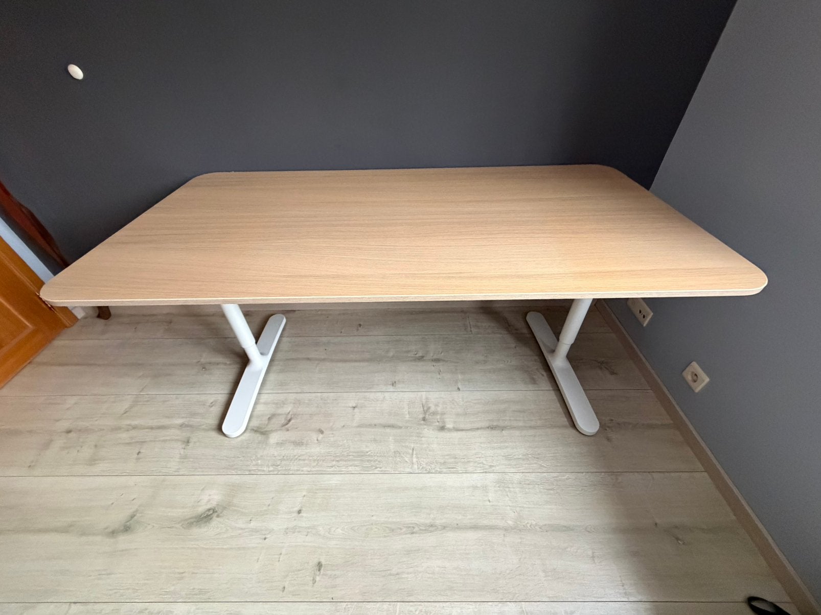 Bureau IKEA Bekant, Huis en Inrichting, Bureaus, Ophalen, Zo goed als nieuw, IKEA