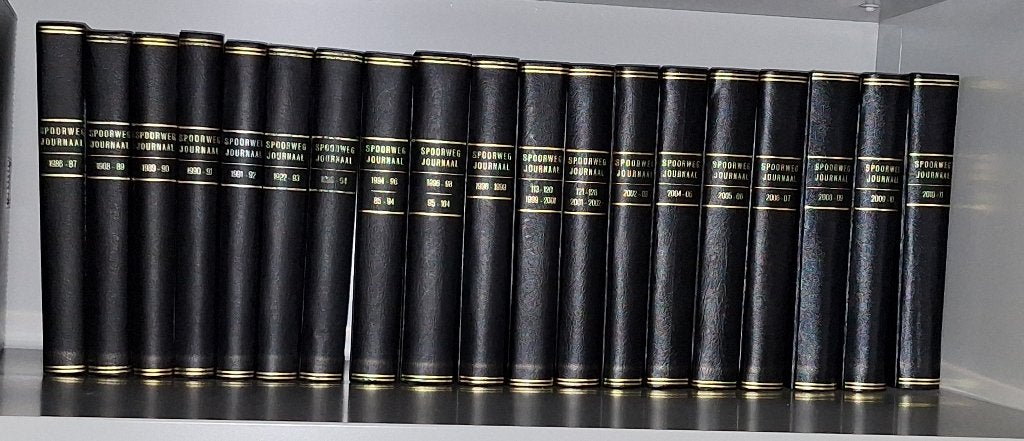 Spoorwegjournaal volledige reeks 1986-2011, Collections, Enlèvement, 1980 à nos jours, Journal ou Magazine