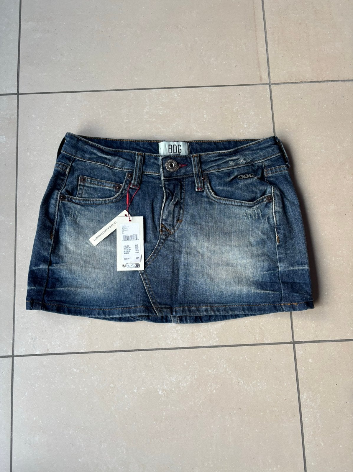 Jupe en jean vintage BDG, Vêtements | Femmes, Neuf, Enlèvement ou Envoi, Bleu, Au-dessus du genou