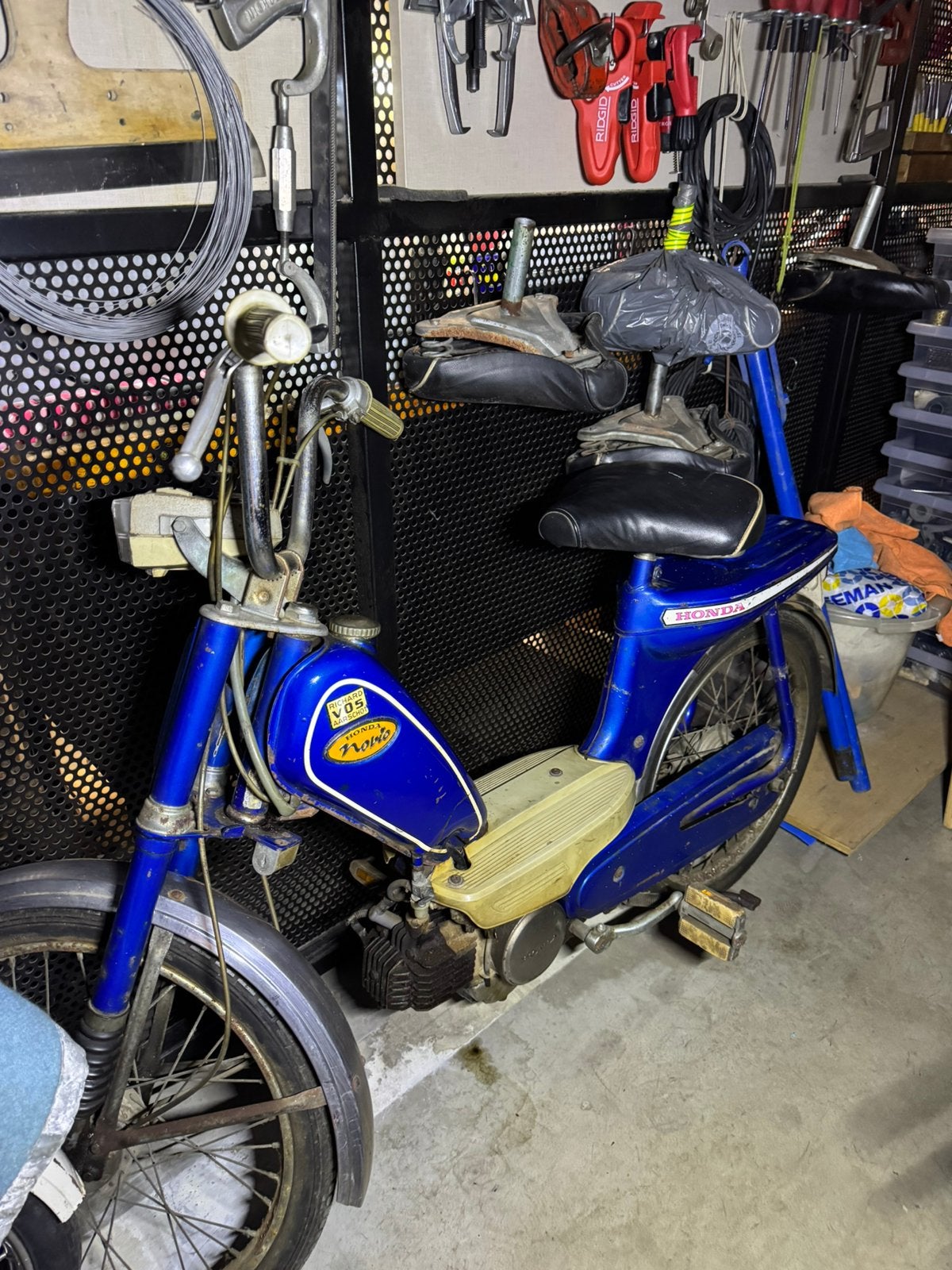 Novio de lux met gva papieren, Fietsen en Brommers, Brommeronderdelen | Oldtimers, Ophalen of Verzenden